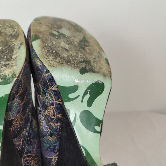 Irregular Choice Peacock Wedge Heels Womens 7 Multicolor Velvet Embossed Shoes - Picture 8 of 8